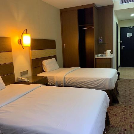 Sento Hotel Keningau Esterno foto
