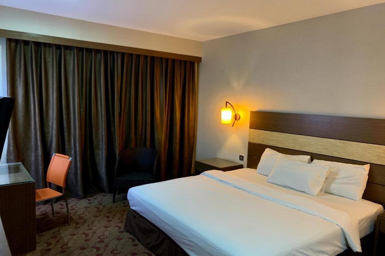 Sento Hotel Keningau Esterno foto