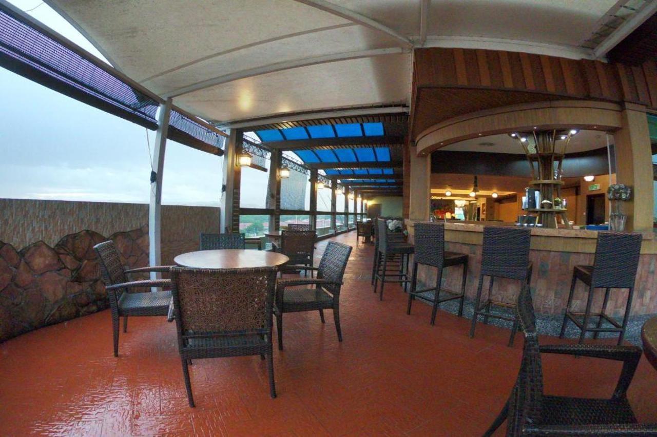 Sento Hotel Keningau Esterno foto