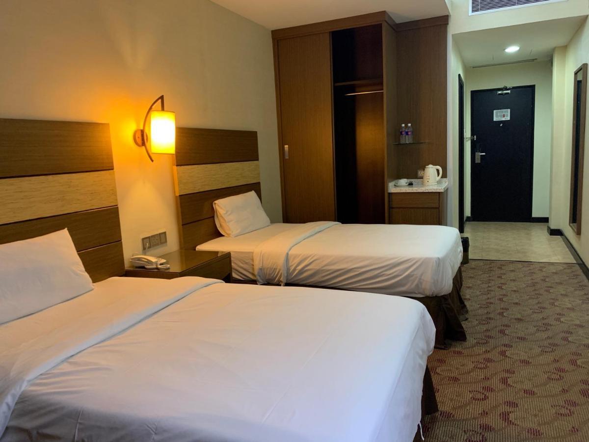 Sento Hotel Keningau Esterno foto