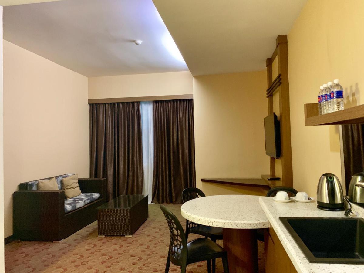 Sento Hotel Keningau Esterno foto